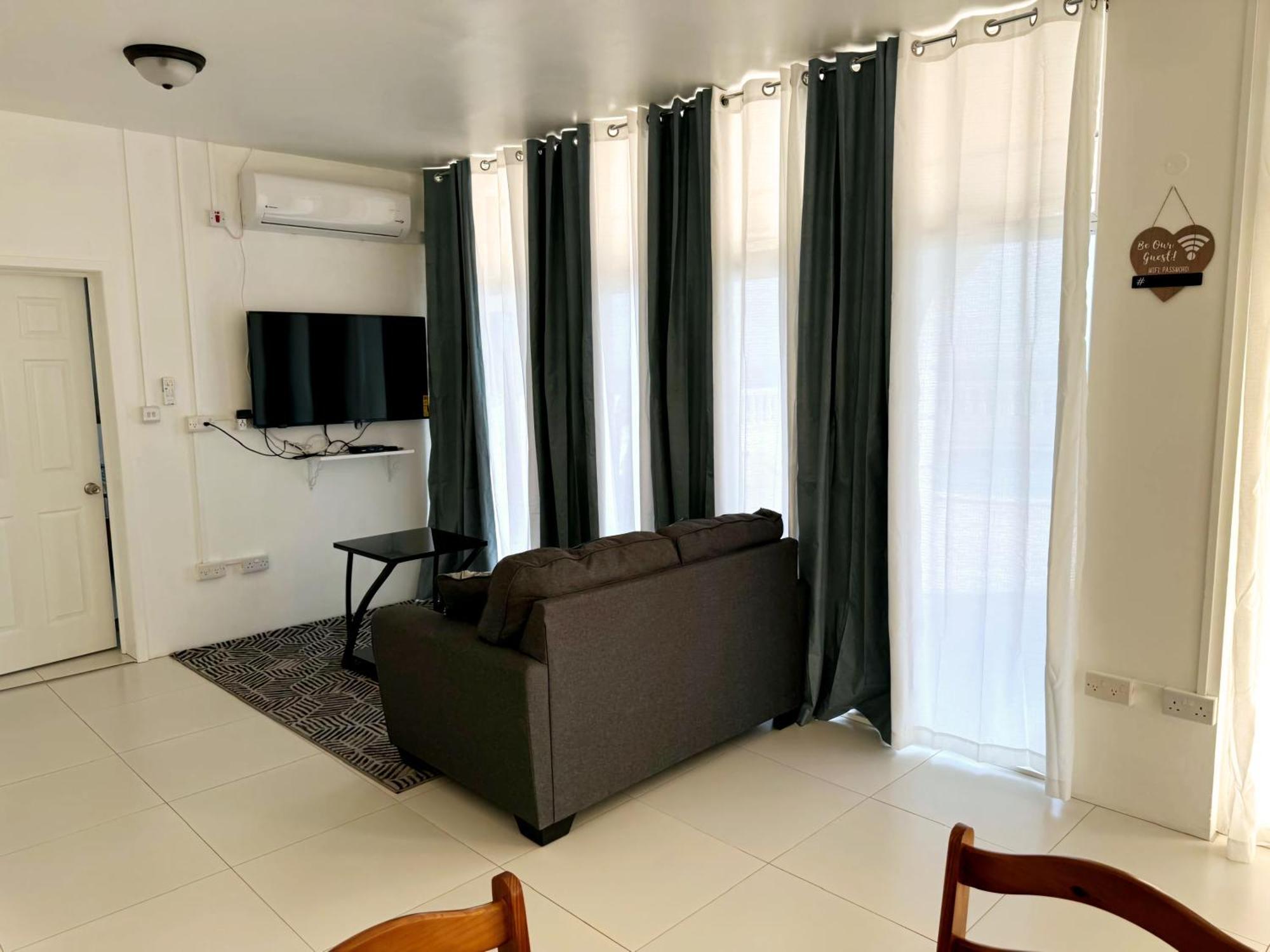 Eldorado Guesthouse & Car Rental ロゾー 部屋 写真