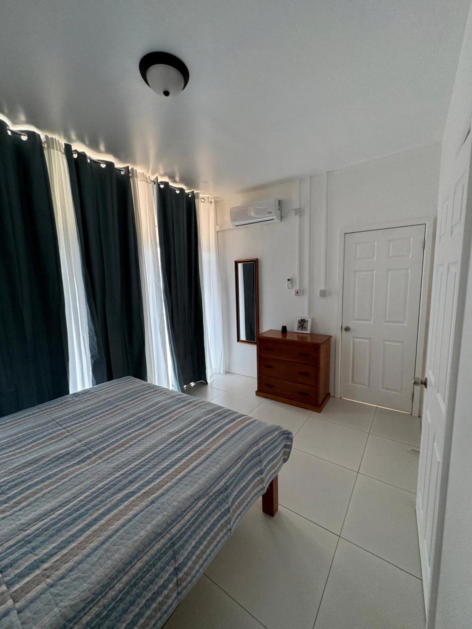Eldorado Guesthouse & Car Rental ロゾー 部屋 写真
