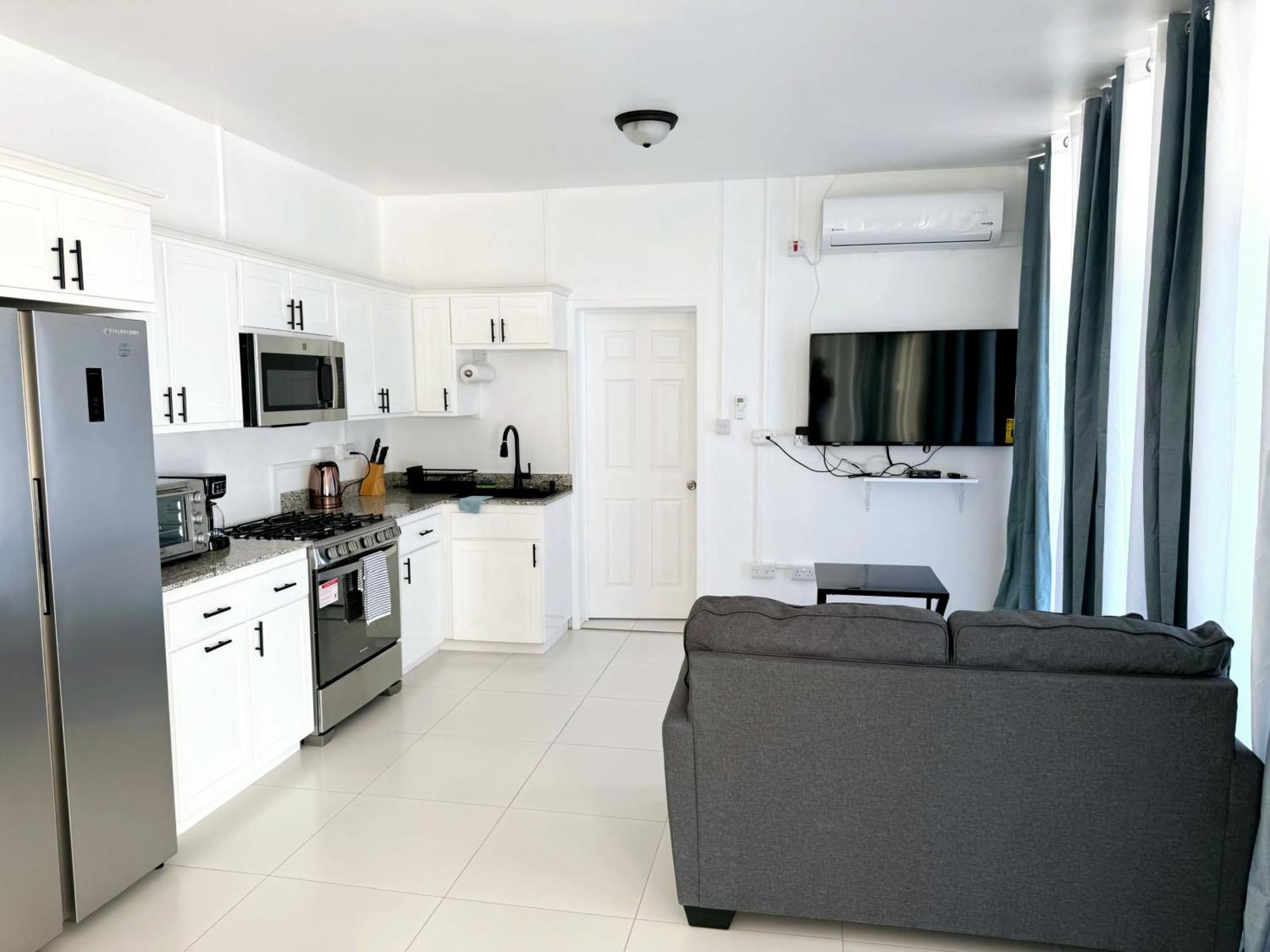 Eldorado Guesthouse & Car Rental ロゾー 部屋 写真