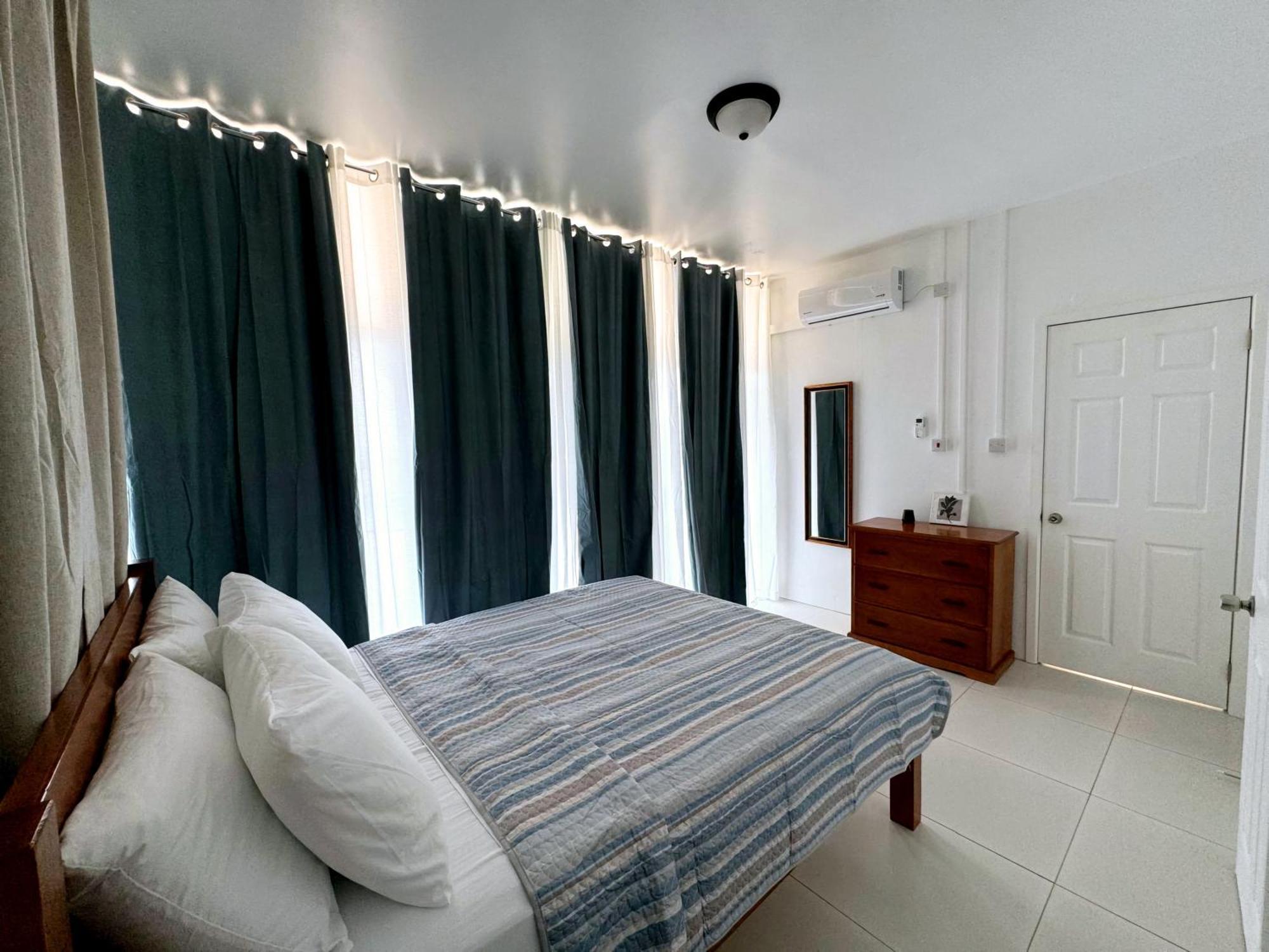 Eldorado Guesthouse & Car Rental ロゾー 部屋 写真